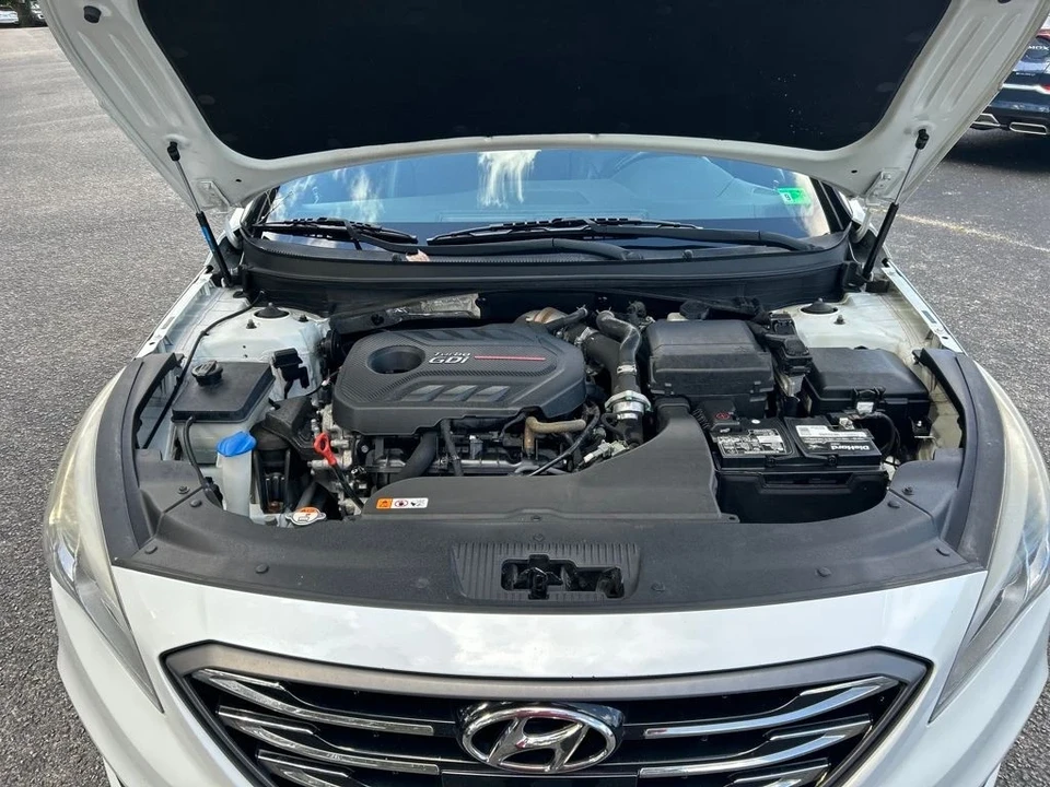 2017 Hyundai Sonata - Image 10 of 12