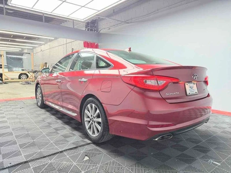 2017 Hyundai Sonata - Image 4 of 12