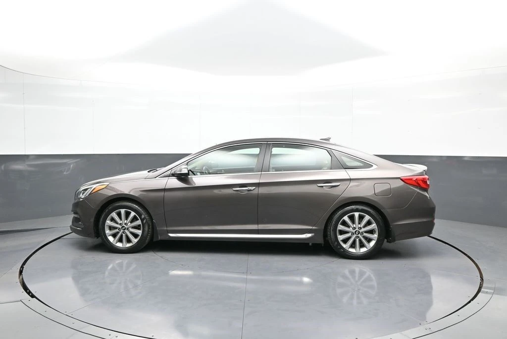 2017 Hyundai Sonata - Image 9 of 21
