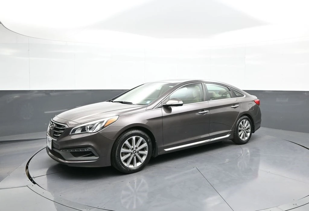 2017 Hyundai Sonata - Image 10 of 21