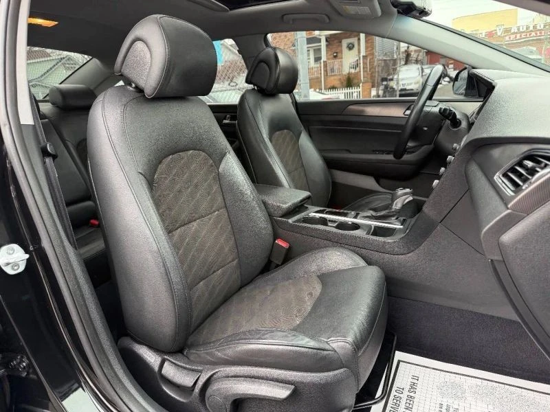 2017 Hyundai Sonata - Image 11 of 12