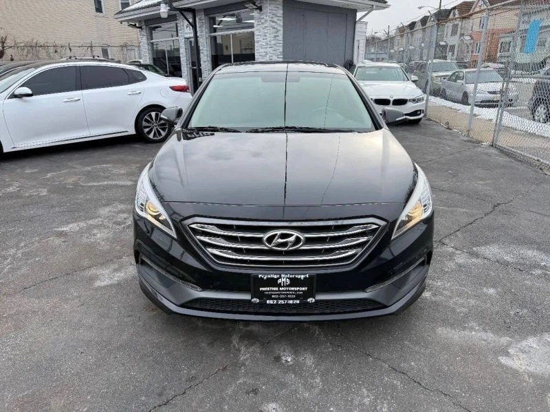 2017 Hyundai Sonata - Image 9 of 12