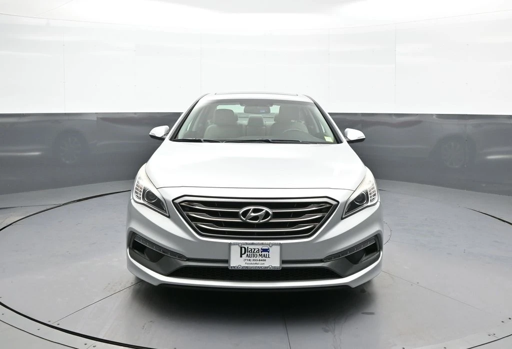 2017 Hyundai Sonata - Image 2 of 12