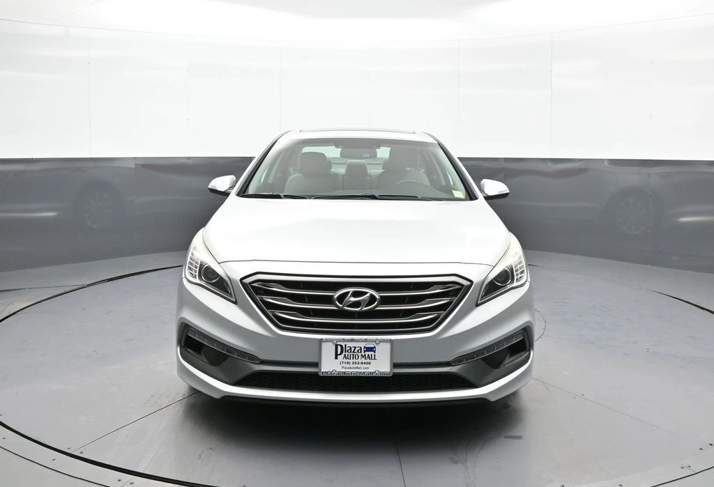 2017 Hyundai Sonata - Image 2 of 12