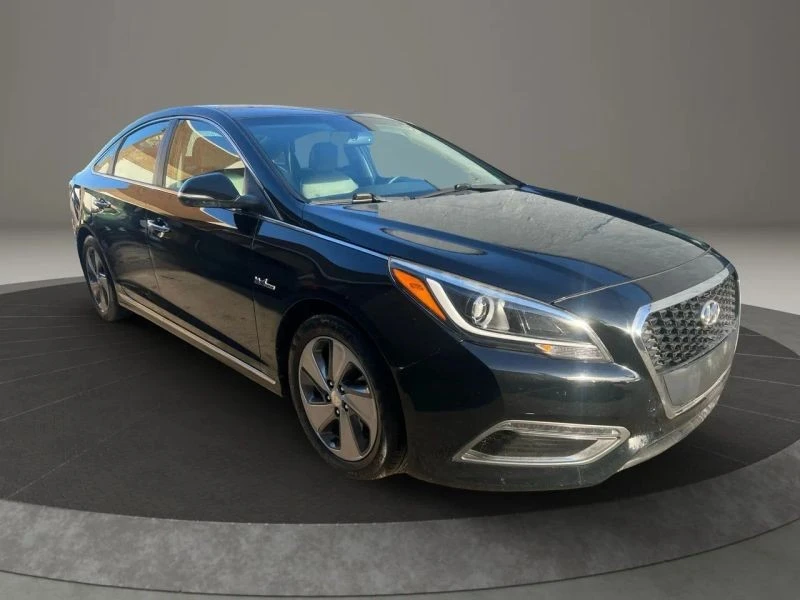 2017 Hyundai Sonata - Image 3 of 12