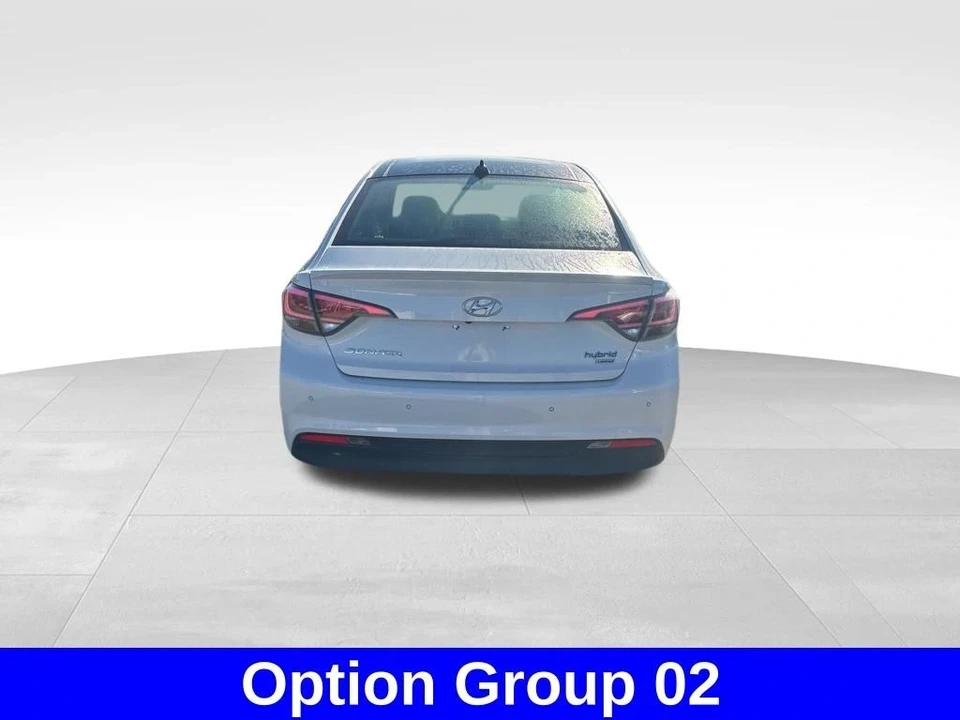2017 Hyundai Sonata - Image 4 of 12