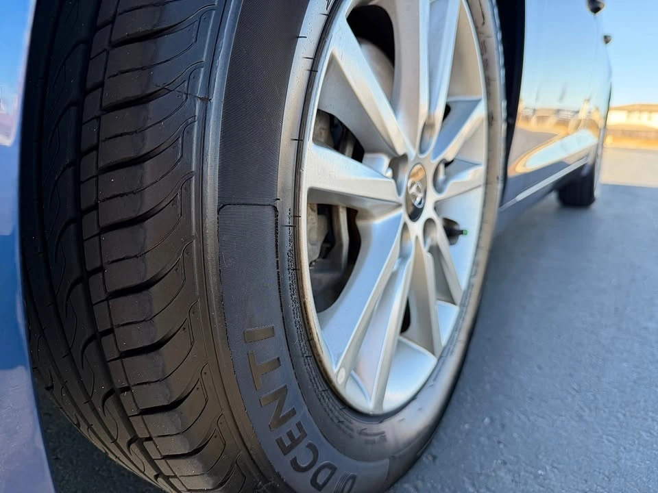 2017 Hyundai Sonata - Image 10 of 14