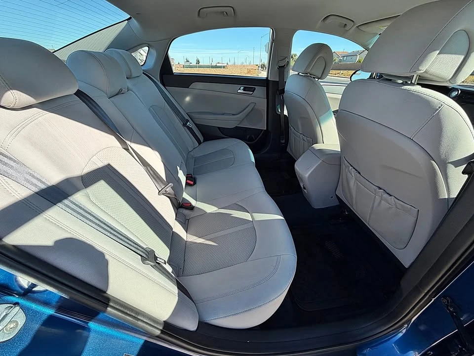 2017 Hyundai Sonata - Image 8 of 14