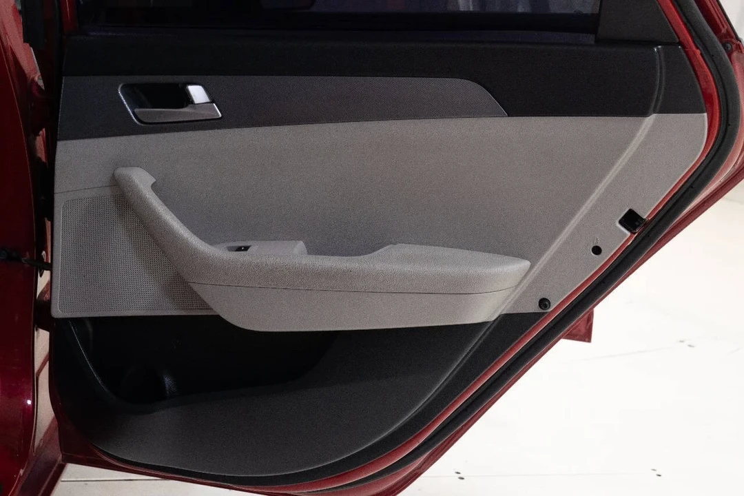 2017 Hyundai Sonata - Image 17 of 21