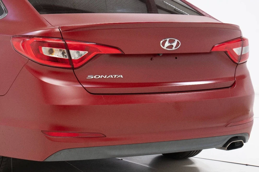 2017 Hyundai Sonata - Image 13 of 21