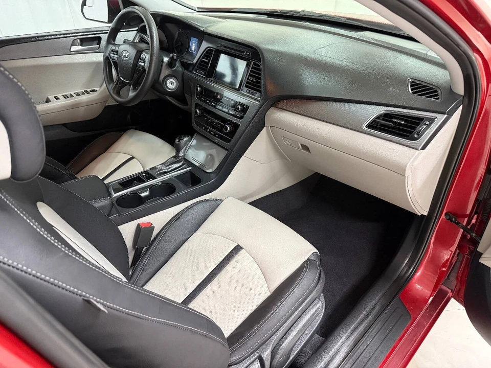 2017 Hyundai Sonata - Image 18 of 21