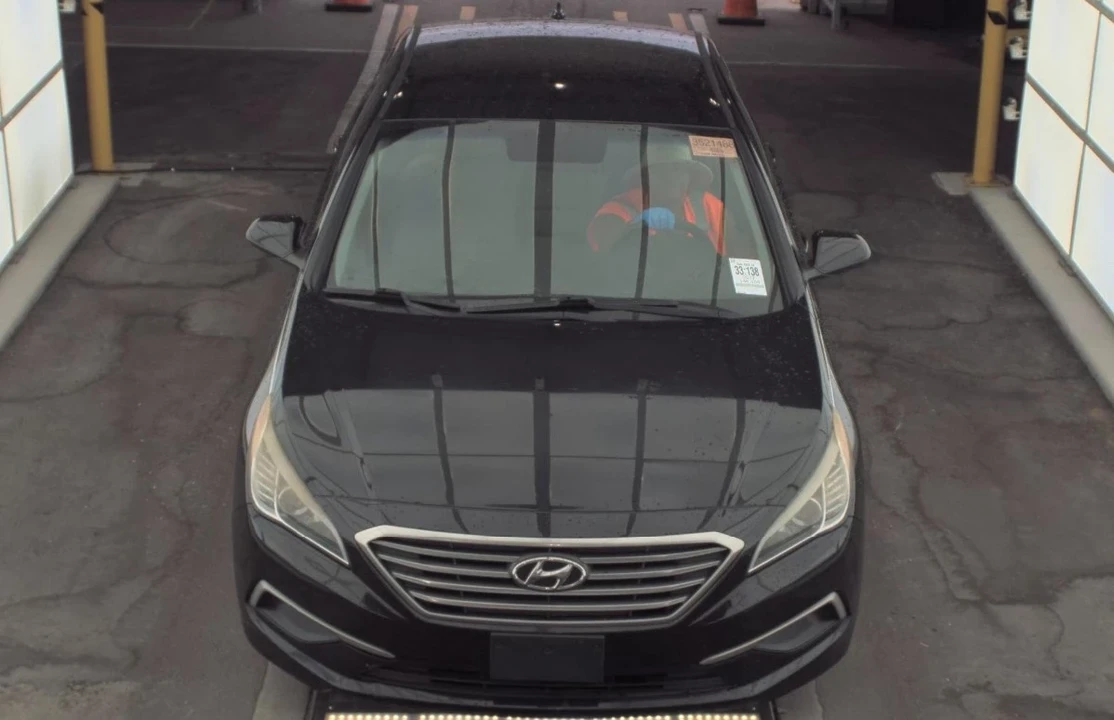 2017 Hyundai Sonata - Image 2 of 7