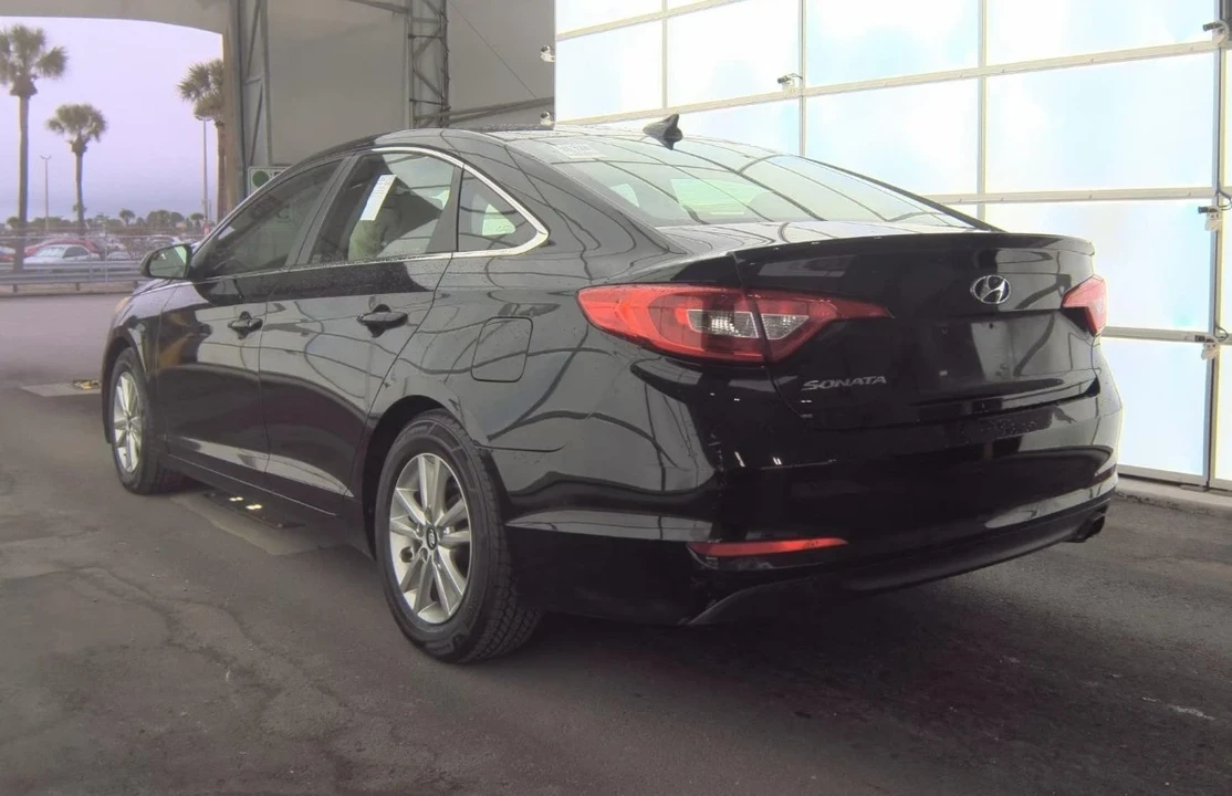 2017 Hyundai Sonata - Image 6 of 7