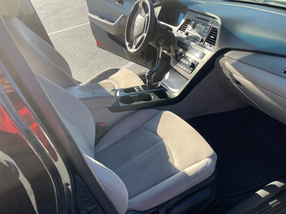 2017 Hyundai Sonata - Image 10 of 20