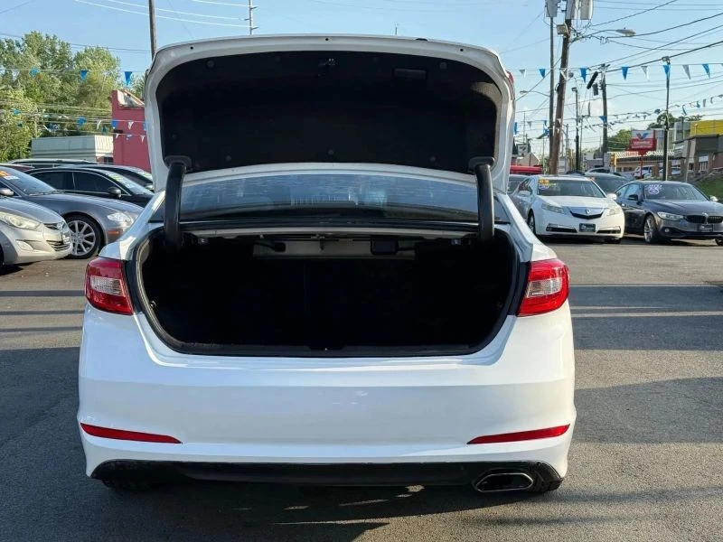 2017 Hyundai Sonata - Image 9 of 12