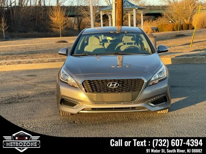 2017 Hyundai Sonata - Image 8 of 12