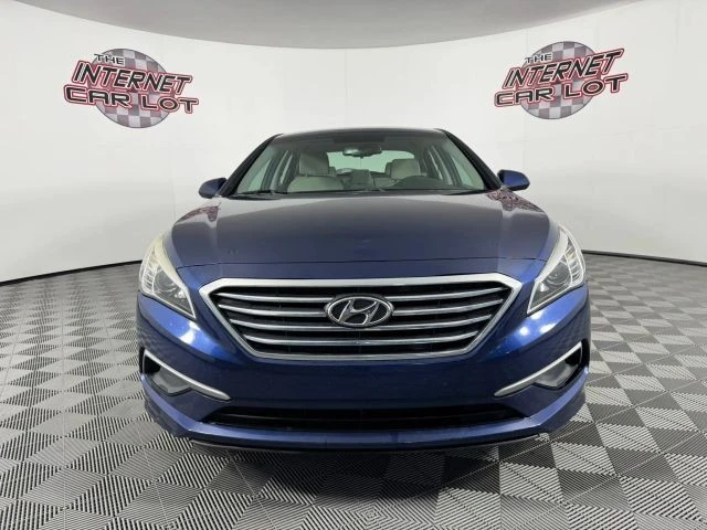 2017 Hyundai Sonata - Image 2 of 12