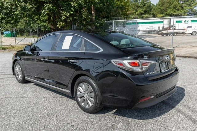 2017 Hyundai Sonata - Image 9 of 21