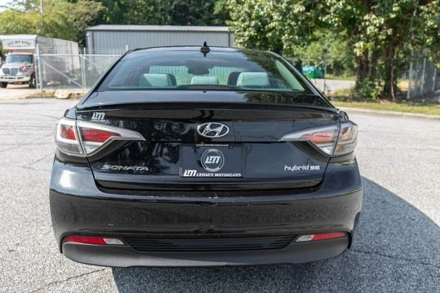 2017 Hyundai Sonata - Image 8 of 21
