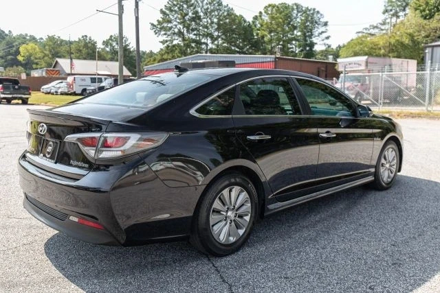 2017 Hyundai Sonata - Image 7 of 21
