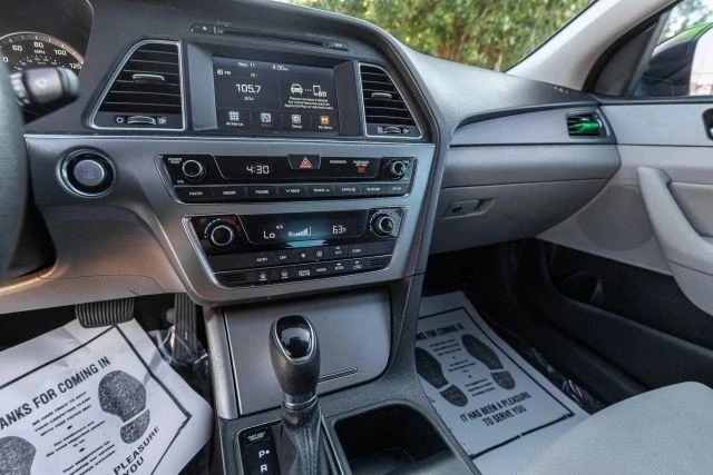 2017 Hyundai Sonata - Image 20 of 21