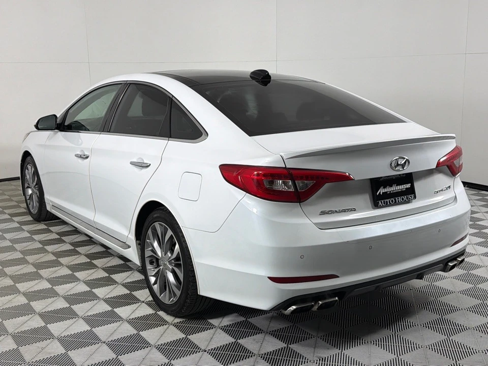 2017 Hyundai Sonata - Image 7 of 12