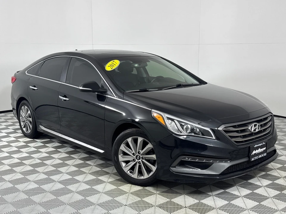 2017 Hyundai Sonata - Image 2 of 12