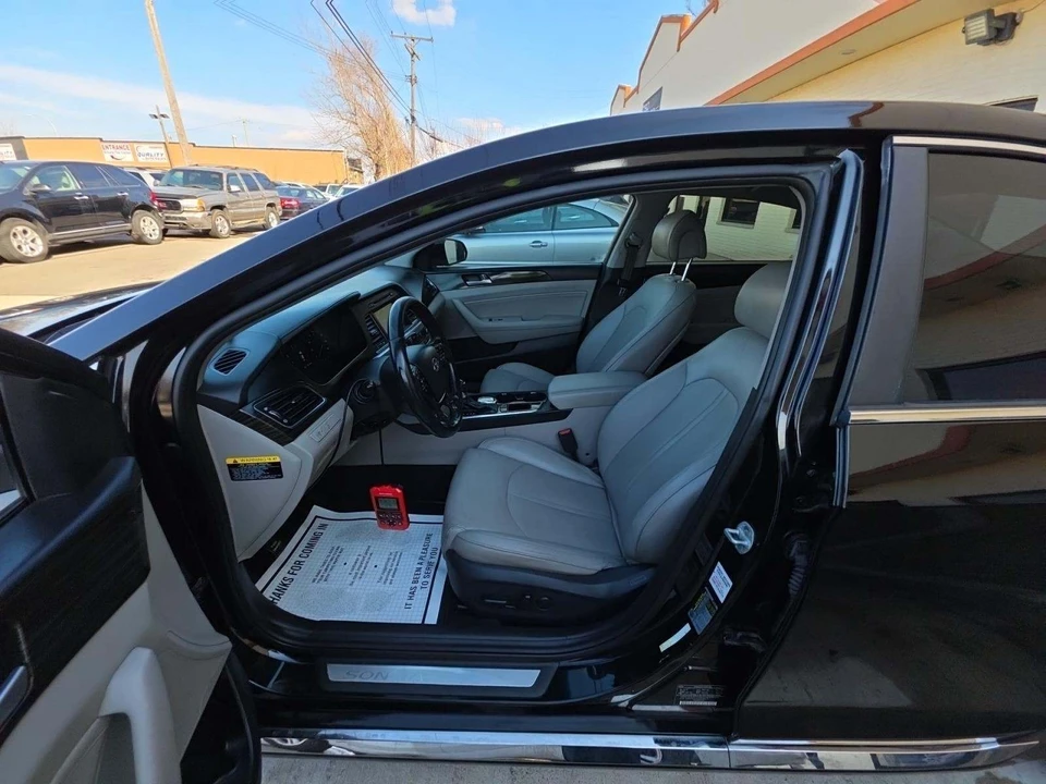 2017 Hyundai Sonata - Image 5 of 20