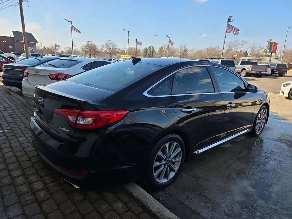 2017 Hyundai Sonata - Image 4 of 20
