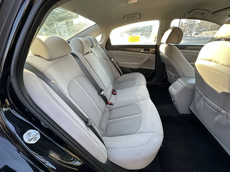 2017 Hyundai Sonata - Image 18 of 21