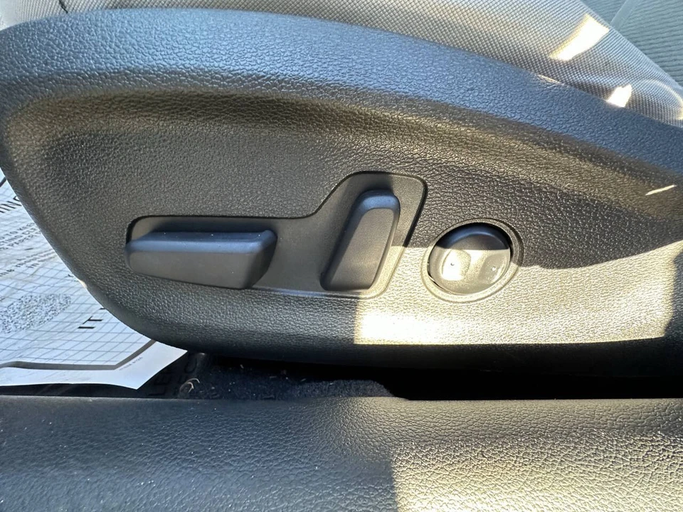 2017 Hyundai Sonata - Image 11 of 21