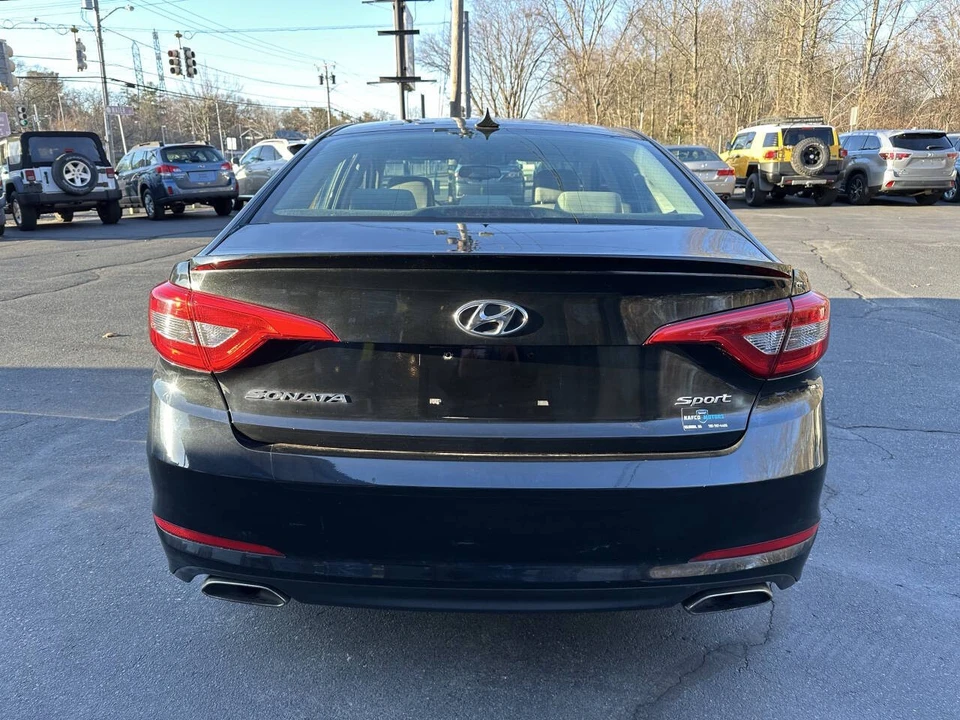 2017 Hyundai Sonata - Image 5 of 21