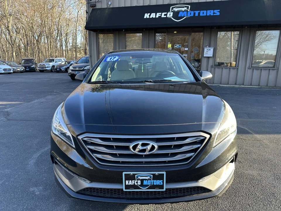 2017 Hyundai Sonata - Image 2 of 21