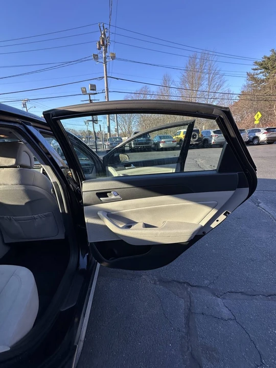 2017 Hyundai Sonata - Image 21 of 21