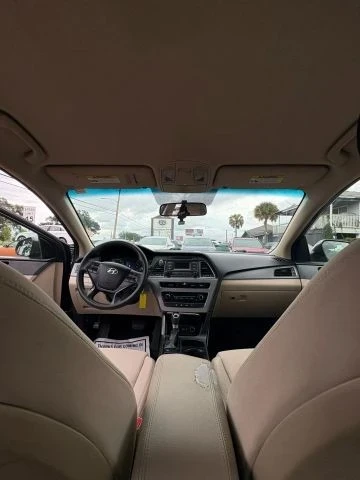 2017 Hyundai Sonata - Image 8 of 8