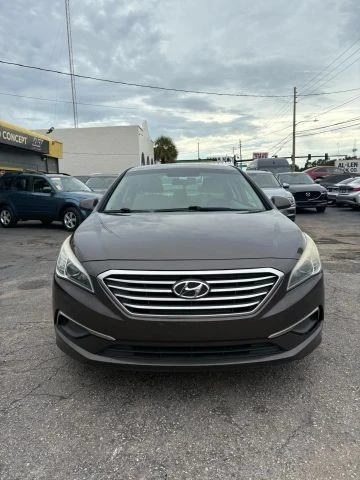 2017 Hyundai Sonata - Image 3 of 8