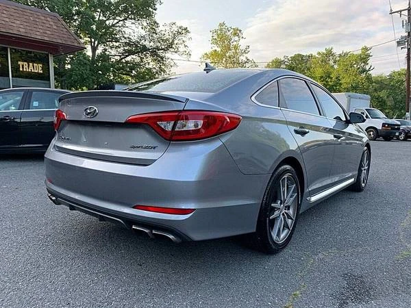 2017 Hyundai Sonata - Image 5 of 18