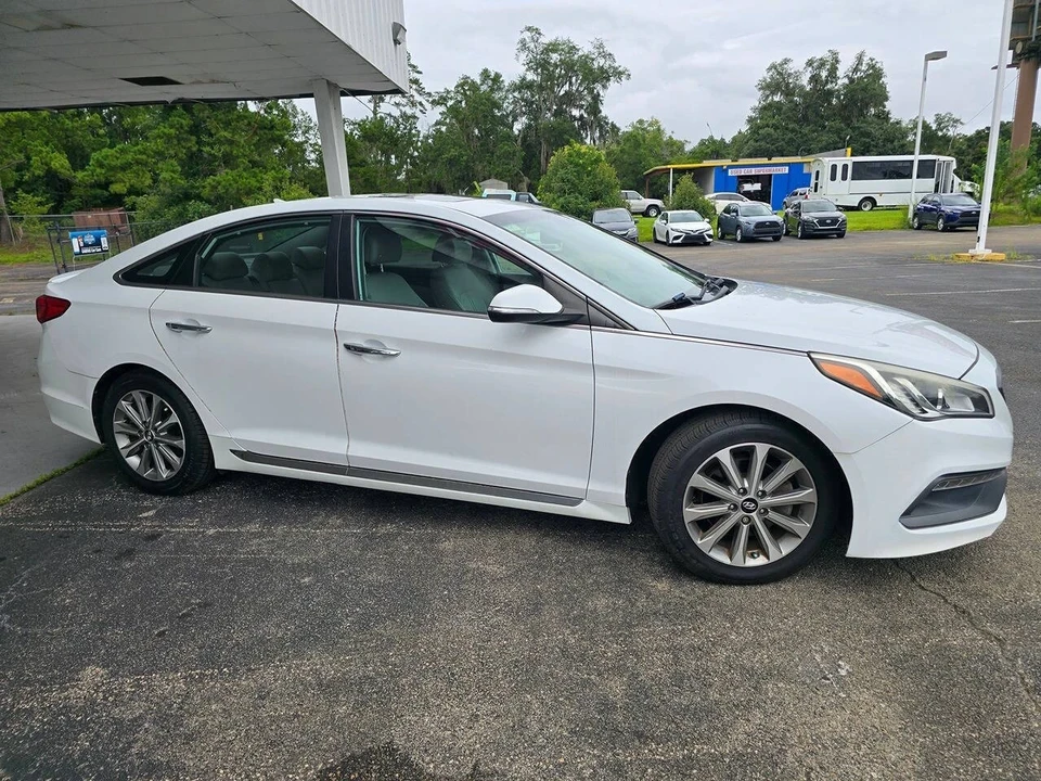 2017 Hyundai Sonata - Image 15 of 21