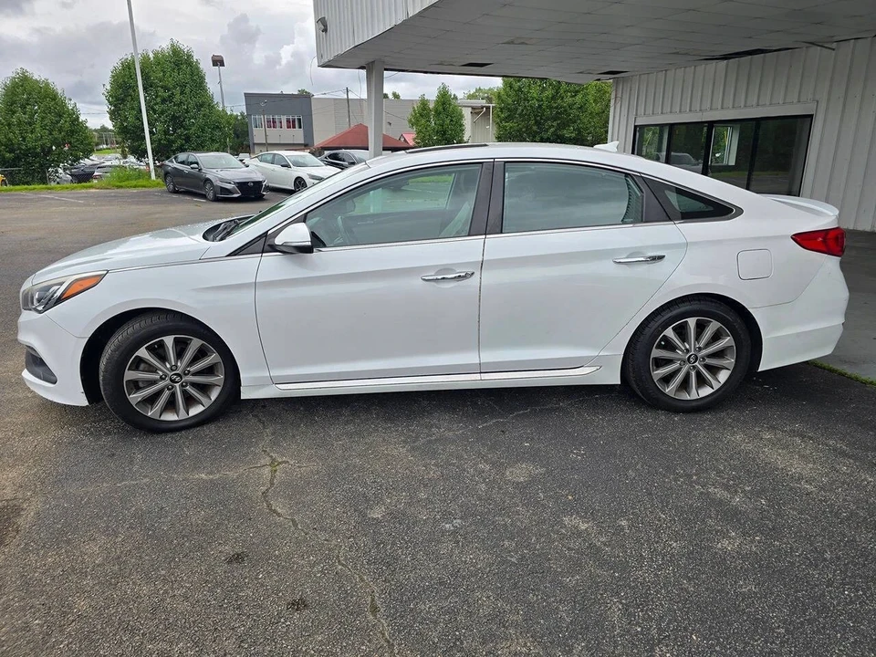 2017 Hyundai Sonata - Image 6 of 21