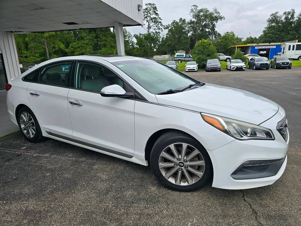 2017 Hyundai Sonata - Image 16 of 21