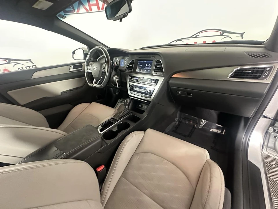 2017 Hyundai Sonata - Image 20 of 21