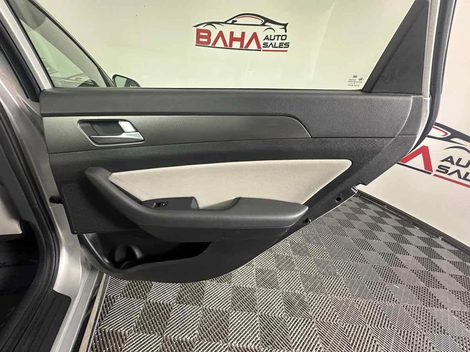 2017 Hyundai Sonata - Image 18 of 21