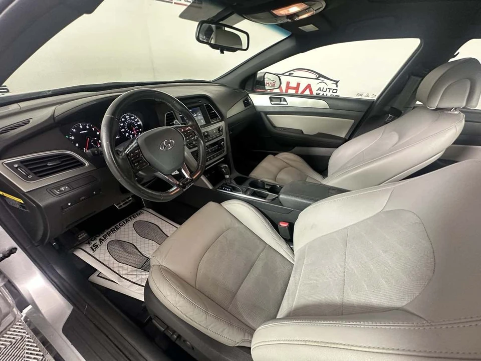 2017 Hyundai Sonata - Image 19 of 21