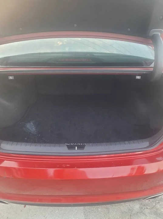 2017 Hyundai Sonata - Image 8 of 9