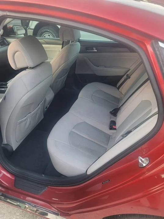 2017 Hyundai Sonata - Image 7 of 9