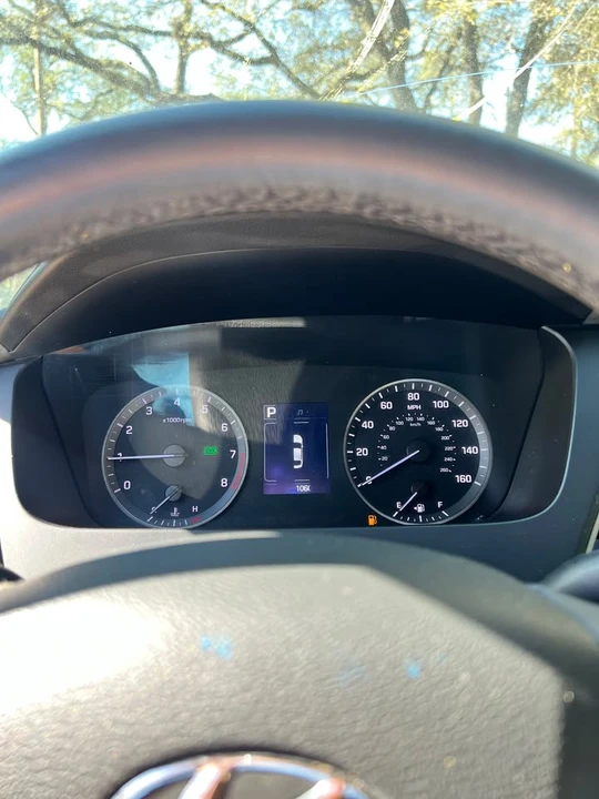 2017 Hyundai Sonata - Image 6 of 9