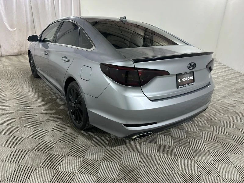 2017 Hyundai Sonata - Image 5 of 12