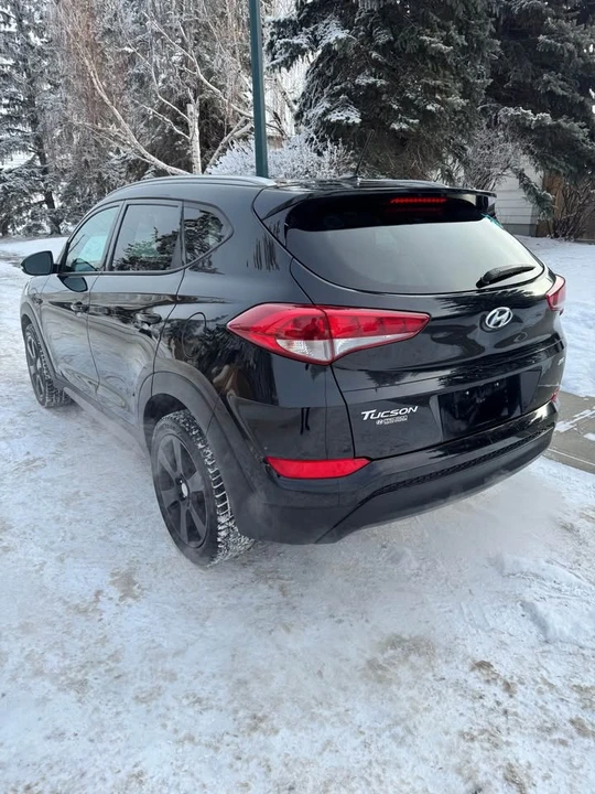 2017 Hyundai Tucson - Image 2 of 6