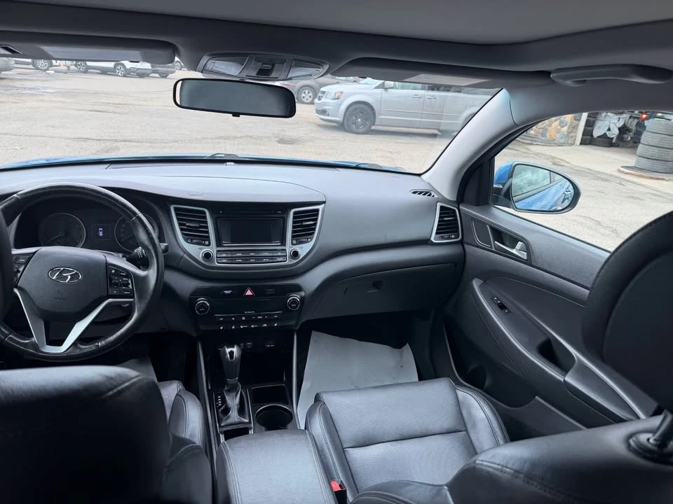 2017 Hyundai Tucson - Image 8 of 9