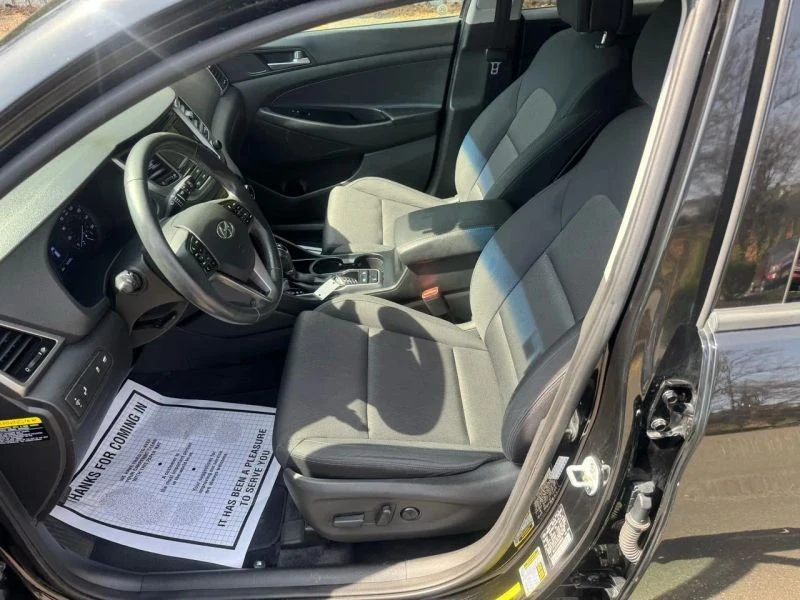 2017 Hyundai Tucson - Image 11 of 12
